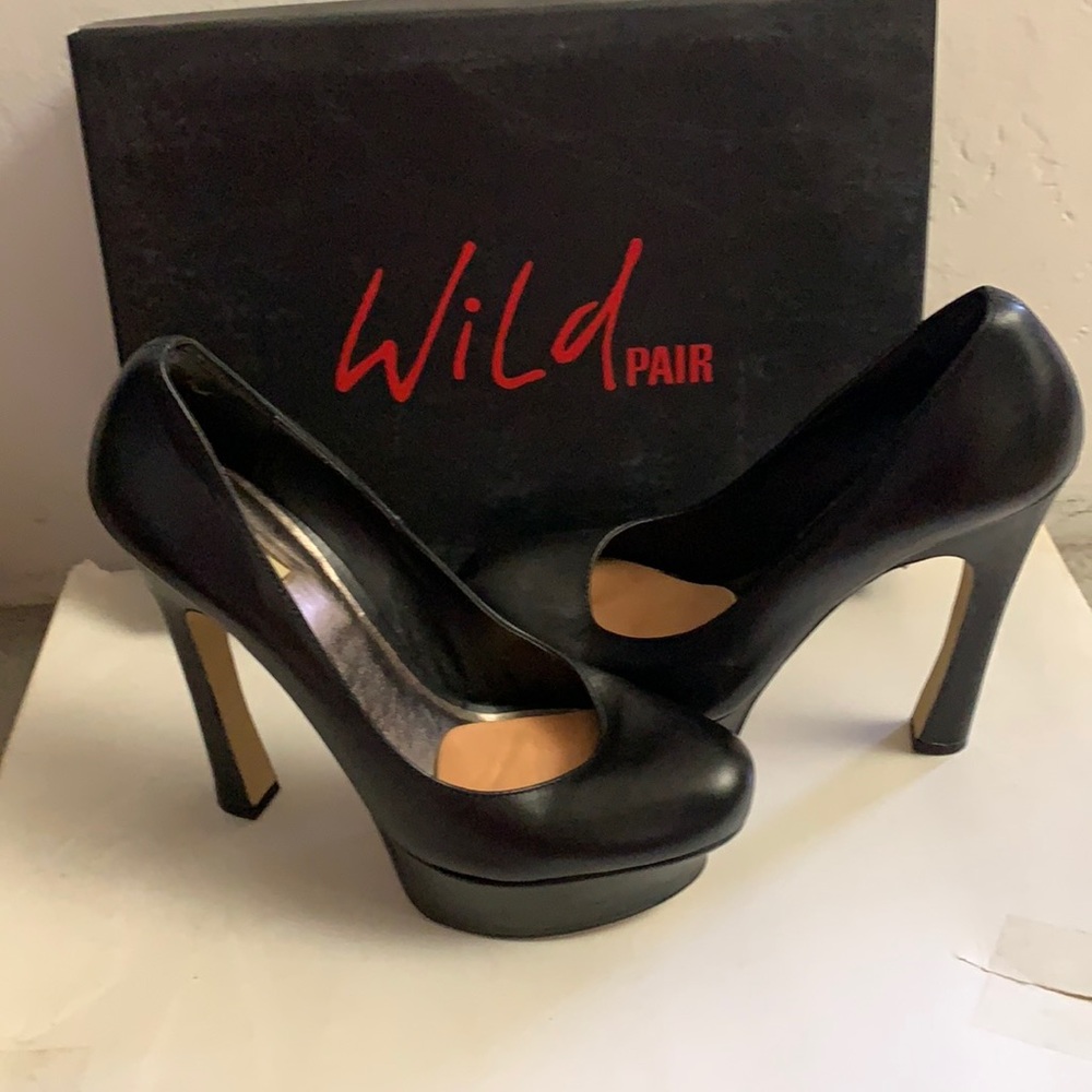 Wild Pair Black platform heels